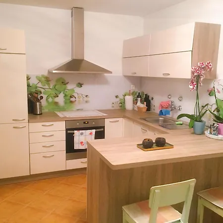 Mojca - Quiet With Seaview Apartment Koper