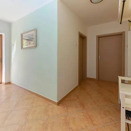 Apartamento Mojca - Quiet With Seaview *