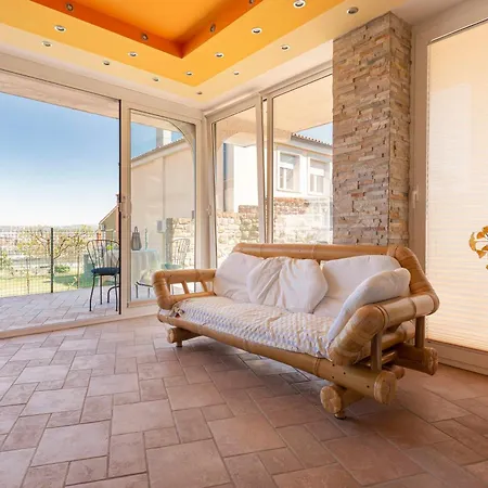 Apartamento Mojca - Quiet With Seaview